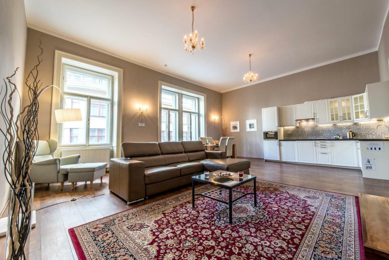 ✰Downtown Grand Apartment - Old Town Top Location✰ Прага Екстер'єр фото