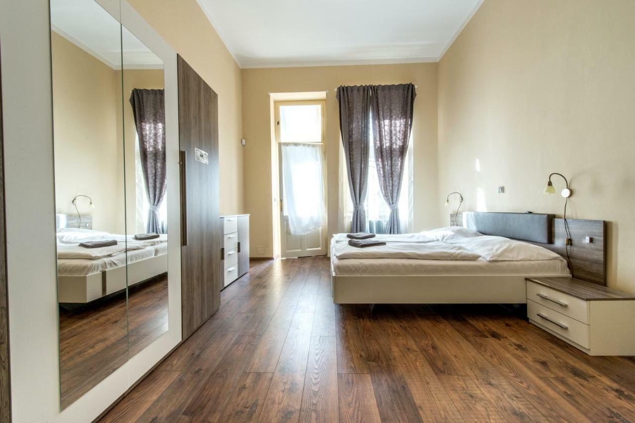 ✰Downtown Grand Apartment - Old Town Top Location✰ Прага Екстер'єр фото