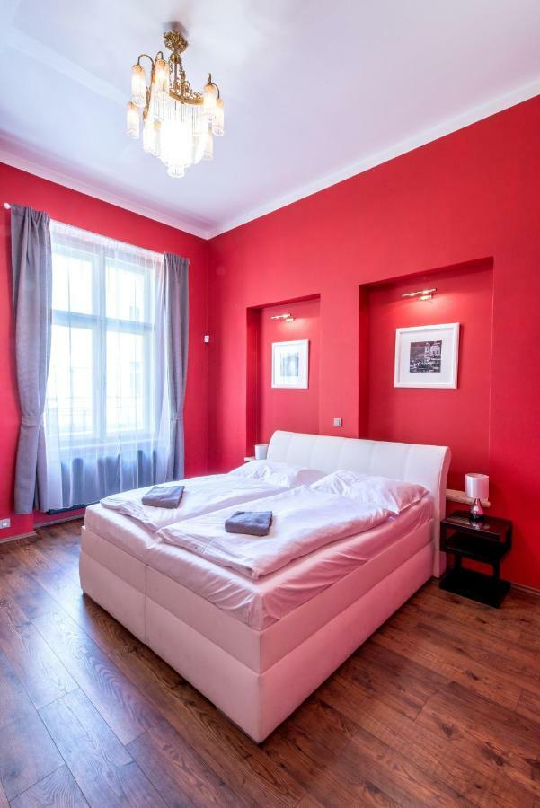 ✰Downtown Grand Apartment - Old Town Top Location✰ Прага Екстер'єр фото