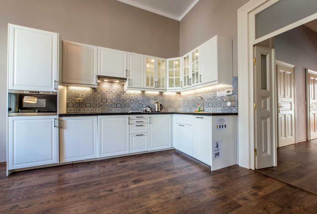 ✰Downtown Grand Apartment - Old Town Top Location✰ Прага Екстер'єр фото