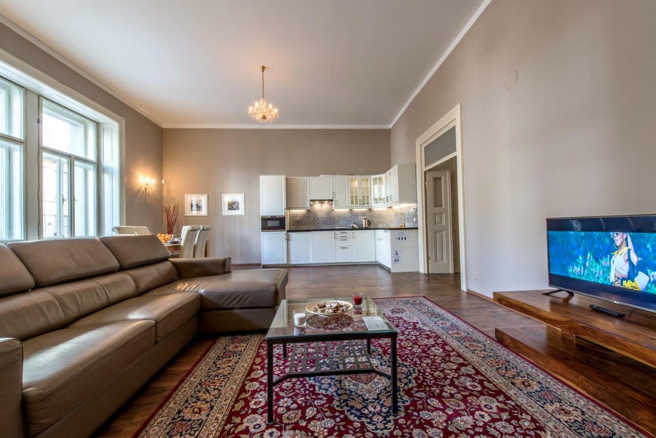 ✰Downtown Grand Apartment - Old Town Top Location✰ Прага Екстер'єр фото