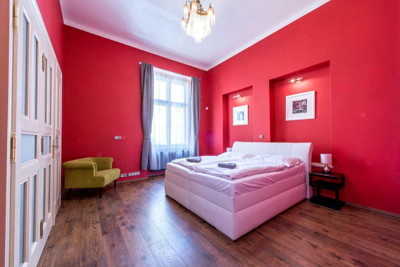 ✰Downtown Grand Apartment - Old Town Top Location✰ Прага Екстер'єр фото